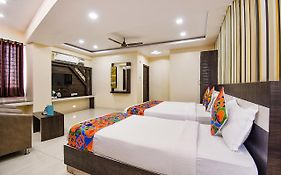 Fabhotel Rotano Suites - Yelahanka